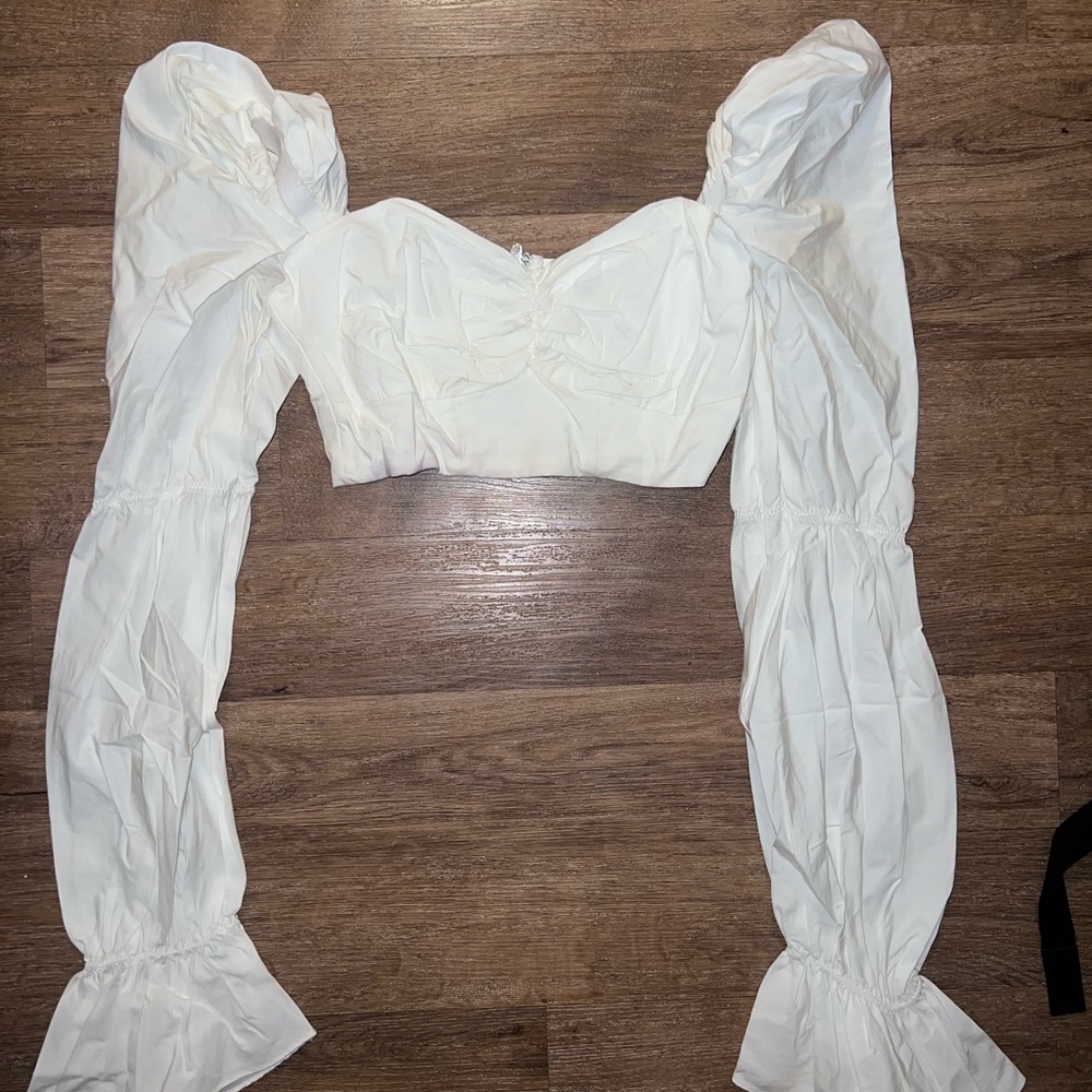 House of Cb White Cropped Top